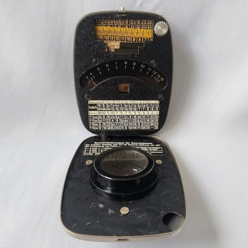 Electro Bewi‎ Super Light Meter Vintage Collectible Germany Photography Tool